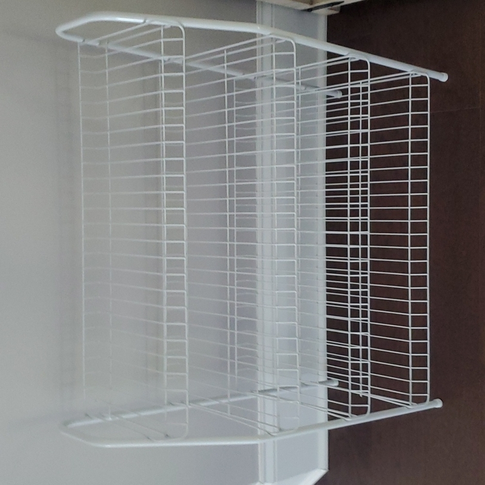 CLOSET MAID SHOE RACK